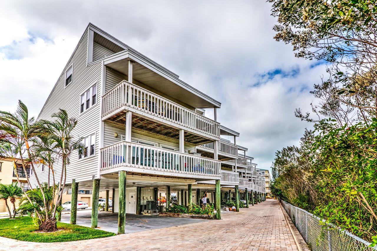 Intercoastal * Clearwater