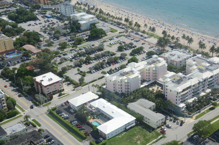 Hotel Carriage House Deerfield Beach
