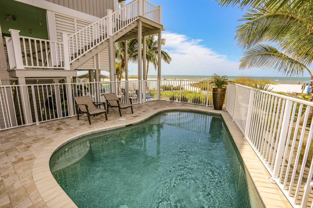 30 Gulf Road Island Girl * Fort Myers Beach