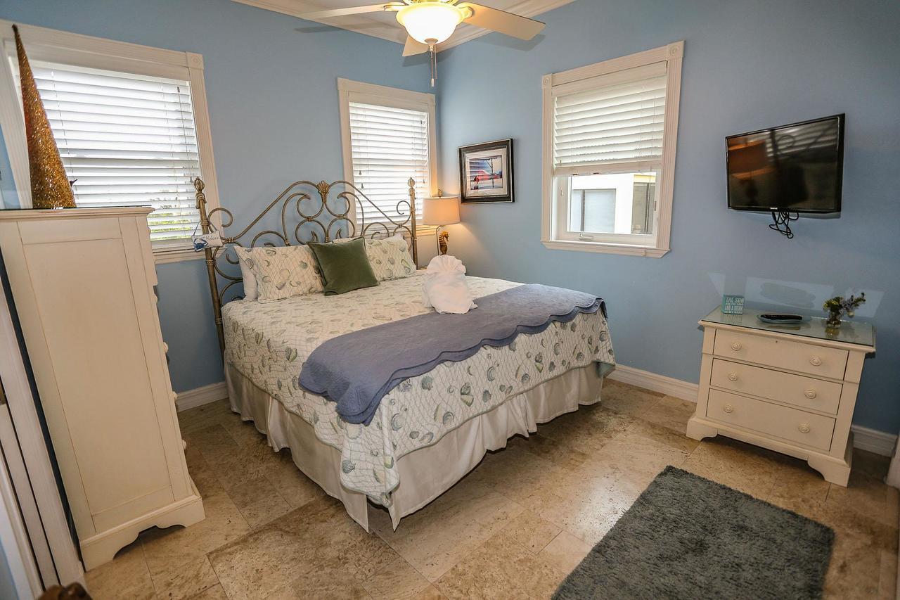 30 Gulf Road Island Girl Fort Myers Beach