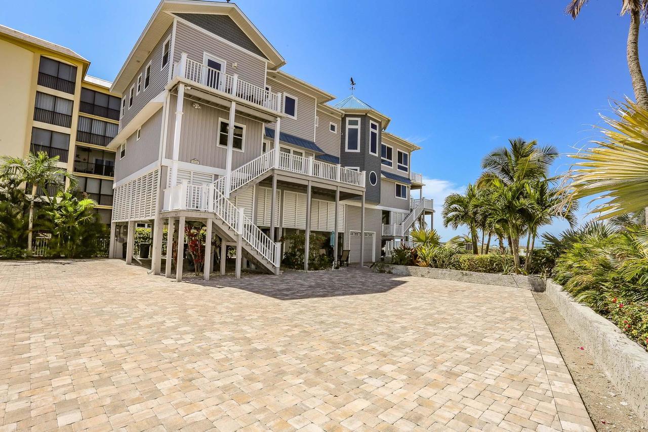 Holiday home 30 Gulf Road Island Girl Fort Myers Beach