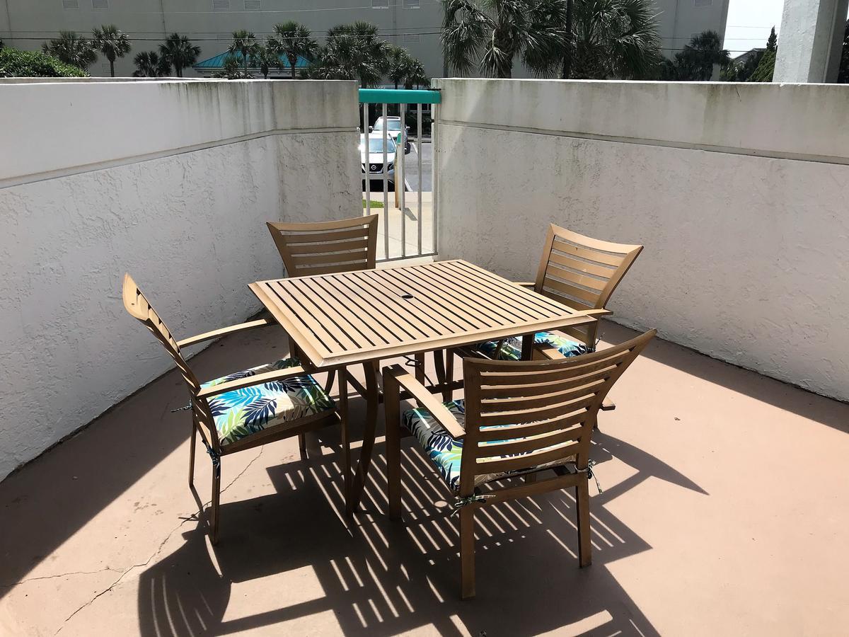 Aparthotel Surfside 3*