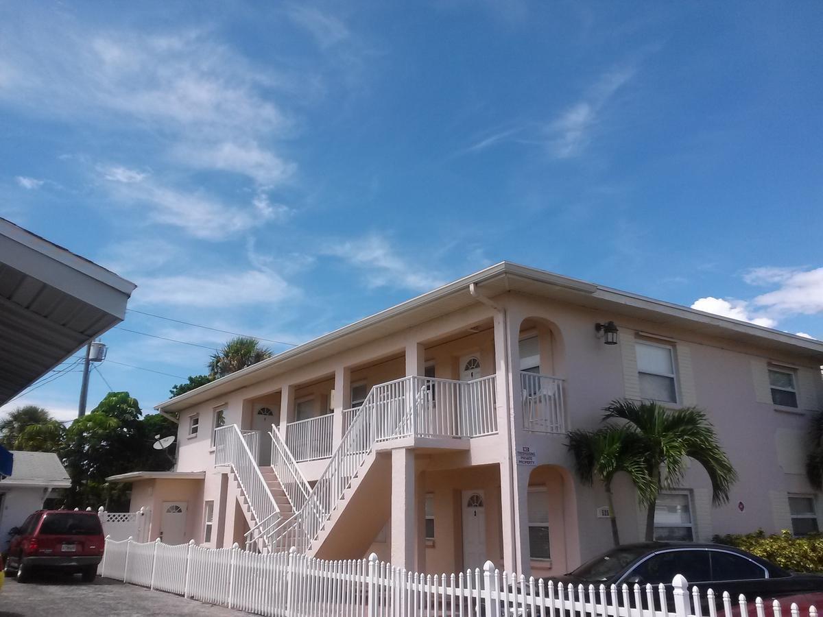 Apartment Beach Vacation Get-away *