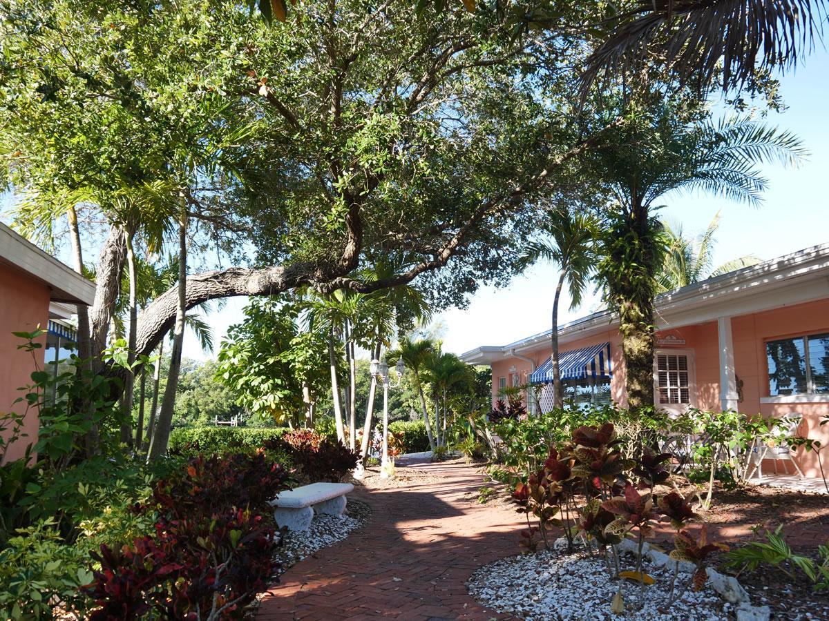 Siesta Key Bungalows 3*
