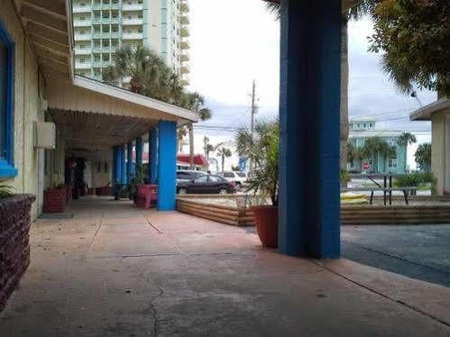 Sun-n-sands Hotel 2*