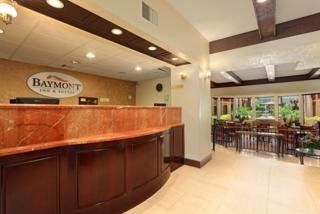 Hotel Baymont By Wyndham Near Busch Gardens 2*