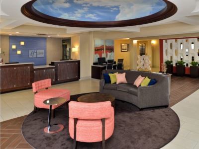 Hotel Express & Tampa-rocky Point Island By Ihg Tampa