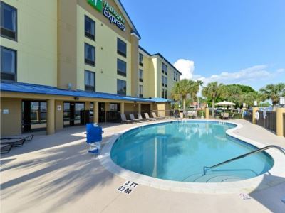 Express & Tampa-rocky Point Island By Ihg 2* Tampa