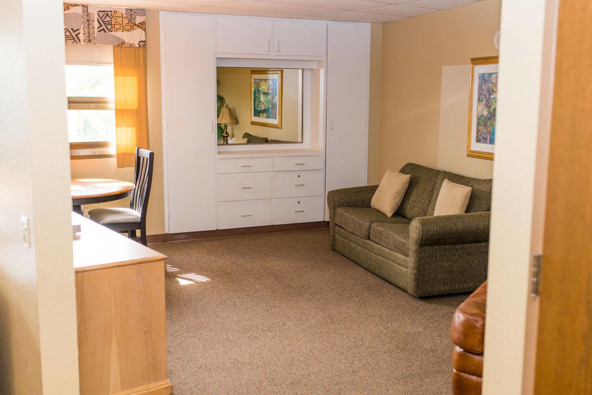 Forum Hotel 3*