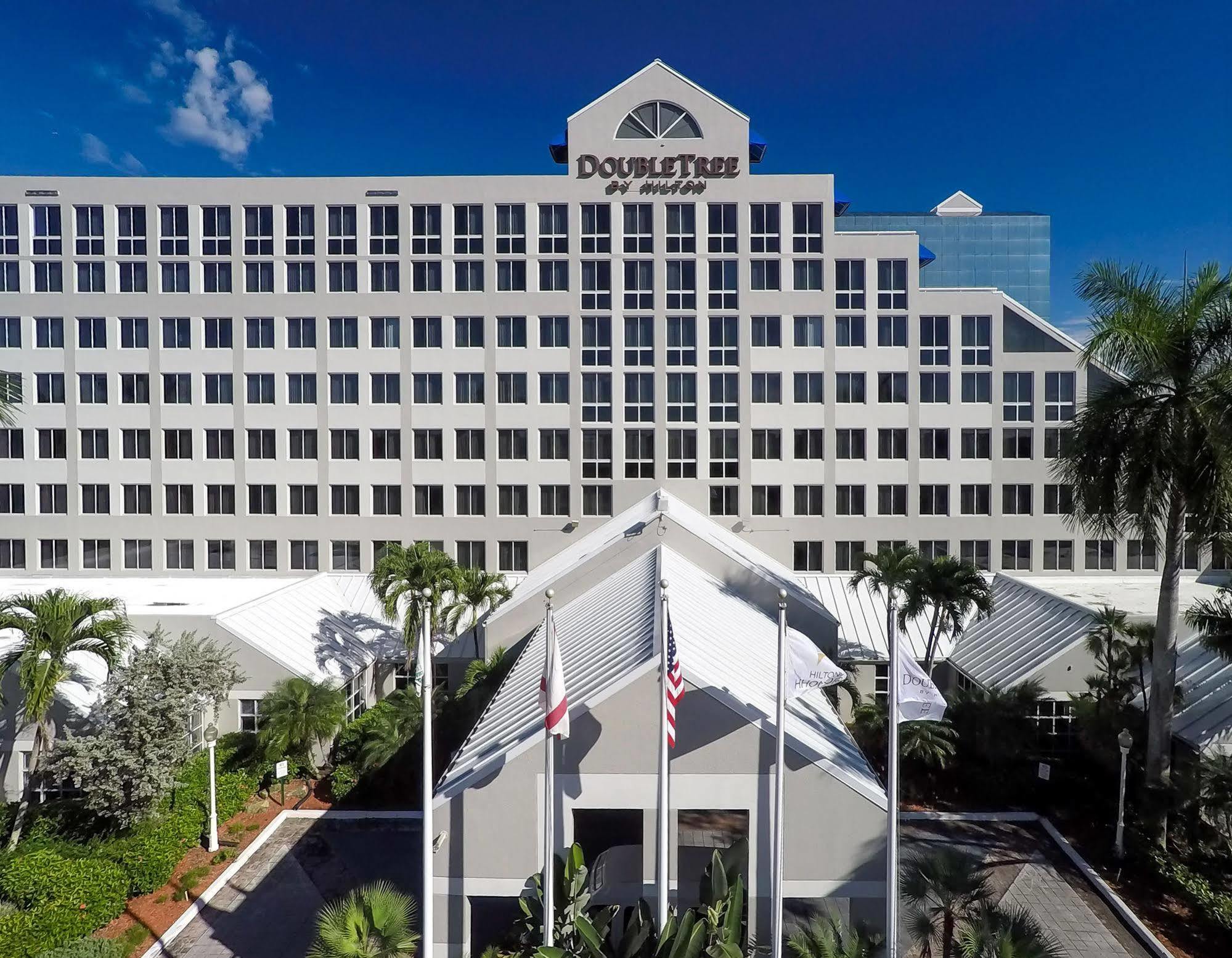 Doubletree By Hilton Deerfield Boca Raton Hotel Deerfield Beach