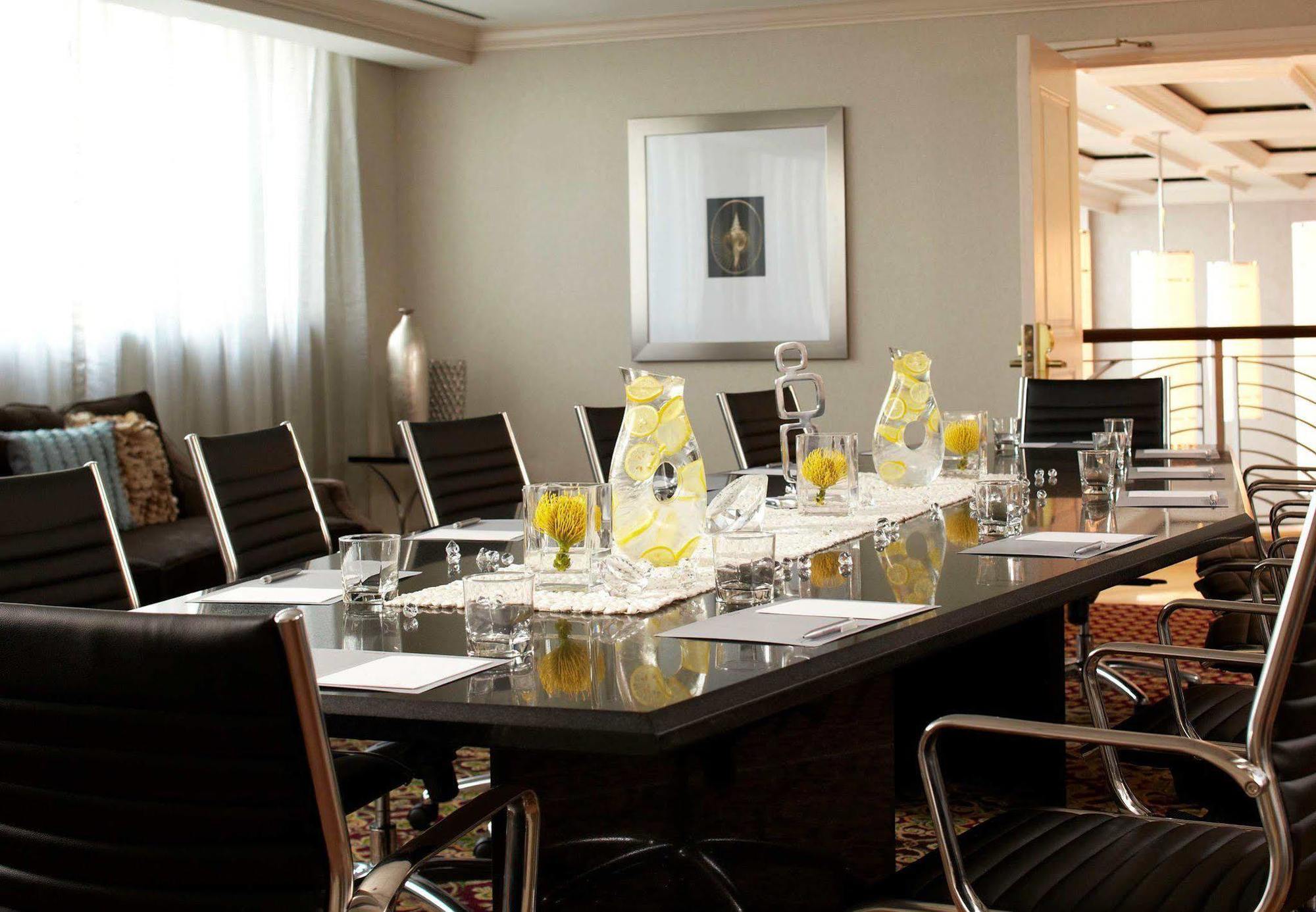 Renaissance Lauderdale West 4*