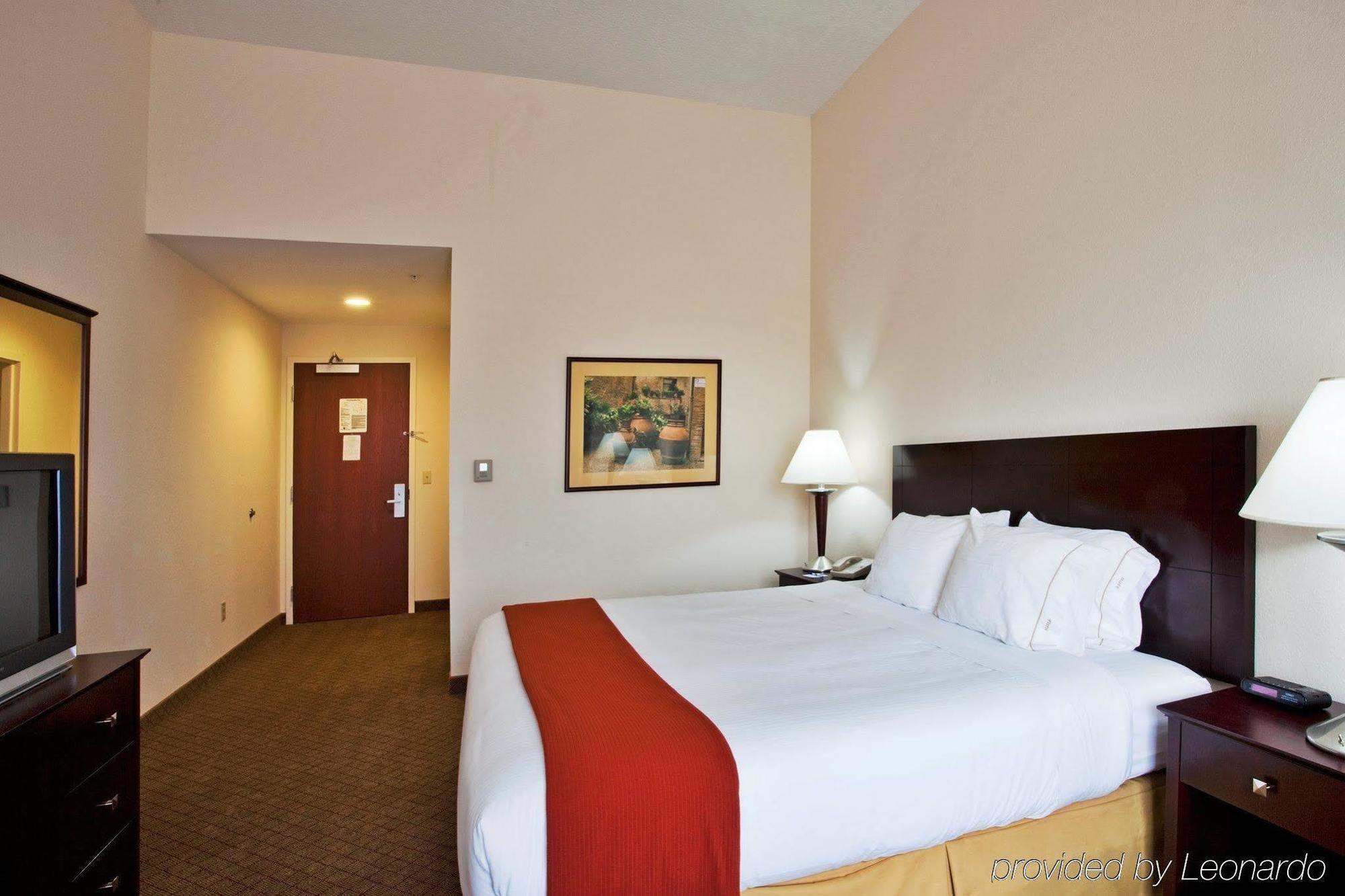 Hotel Express & By Ihg Port Richey