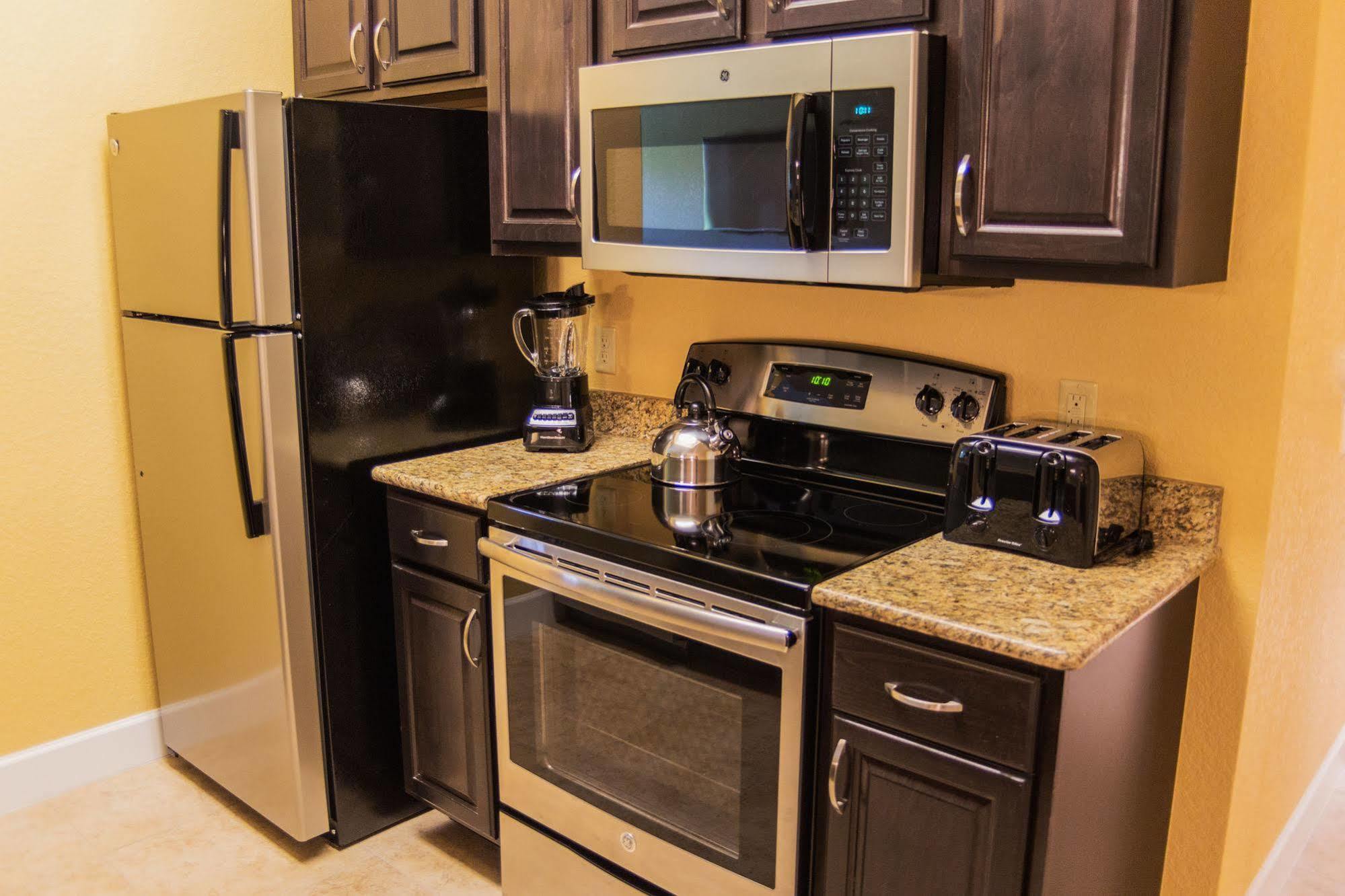 Silver Kissimmee