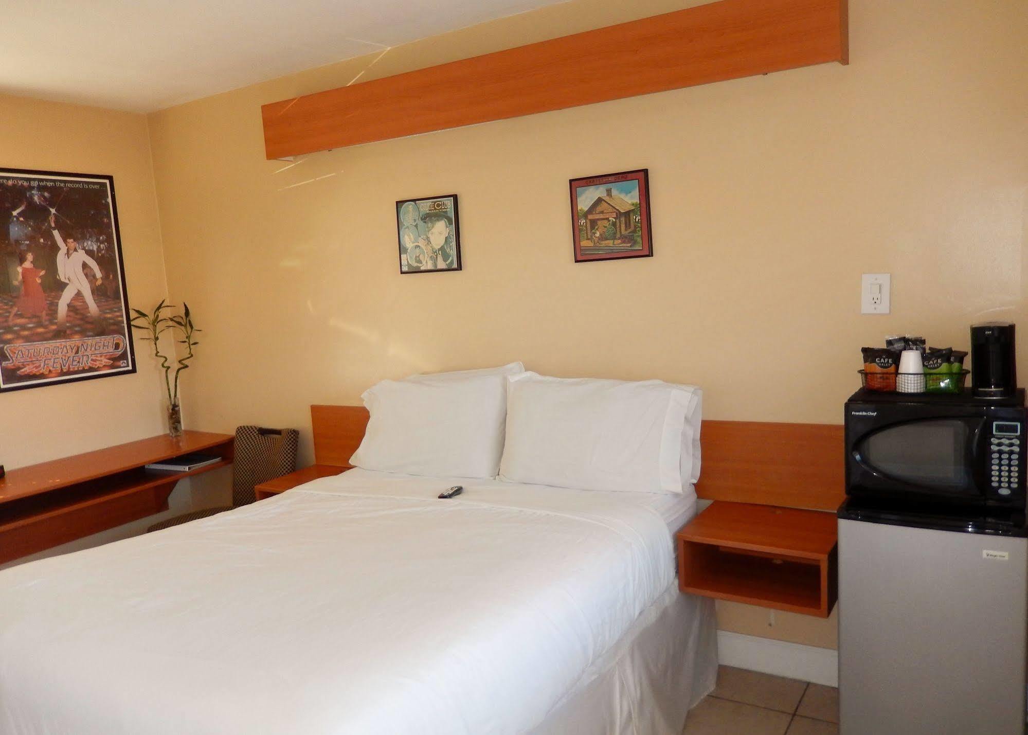 Haven - Lauderdale Airport & Cruise Port Motel 2*