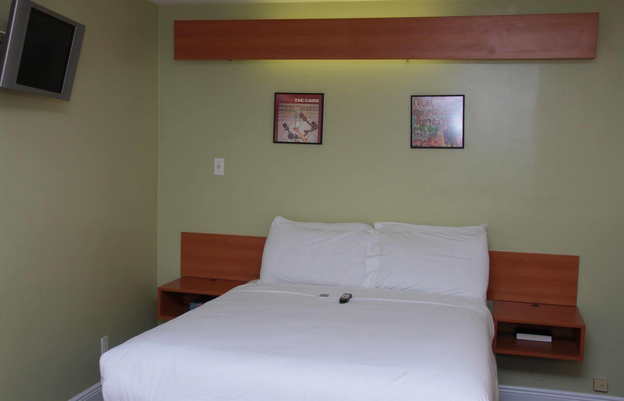 Motel Haven - Lauderdale Airport & Cruise Port 2*