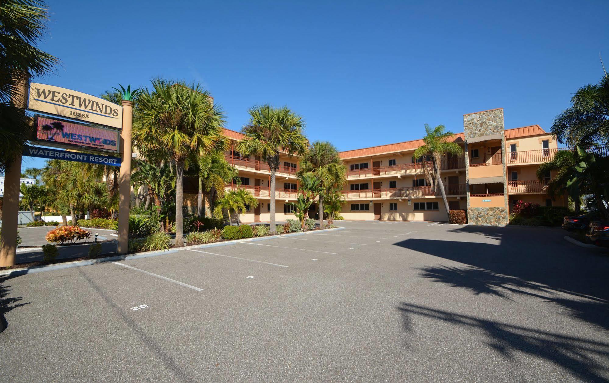 Aparthotel Westwinds Waterfront 3*