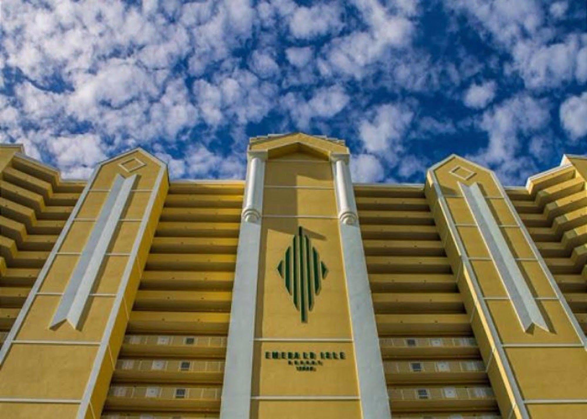 Emerald Isle By Oaseas Hotel Laguna Beach