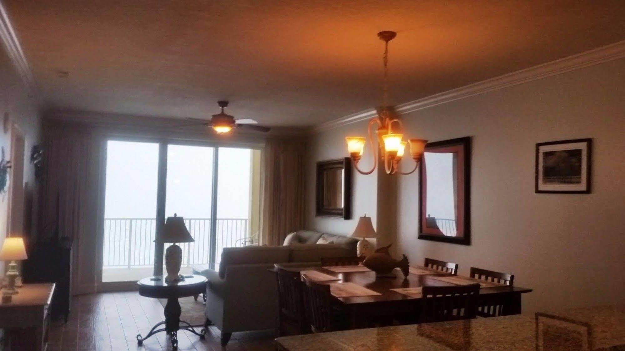 Emerald Isle By Oaseas Hotel