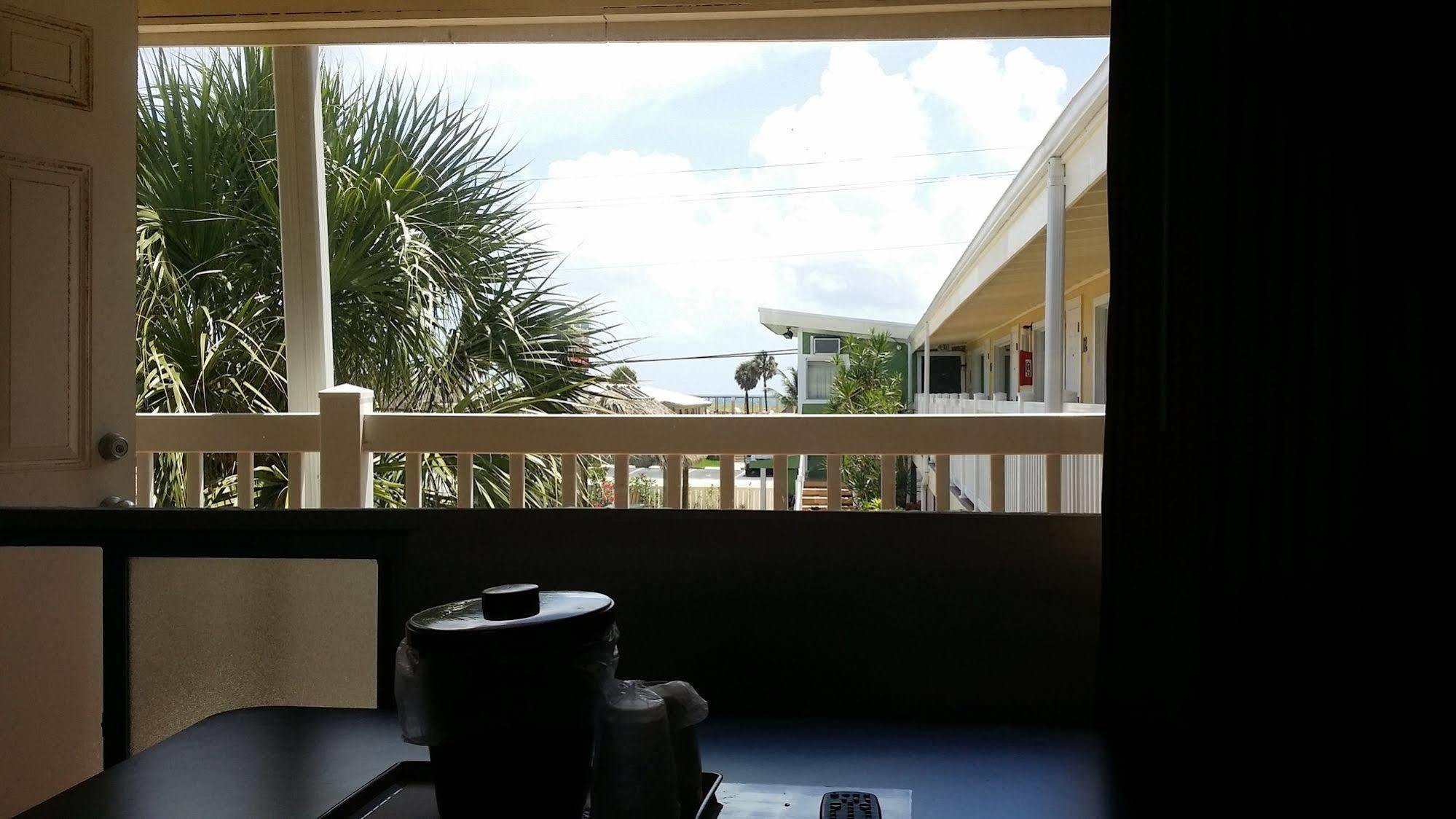The Palms On Ocean Motel Pompano Beach