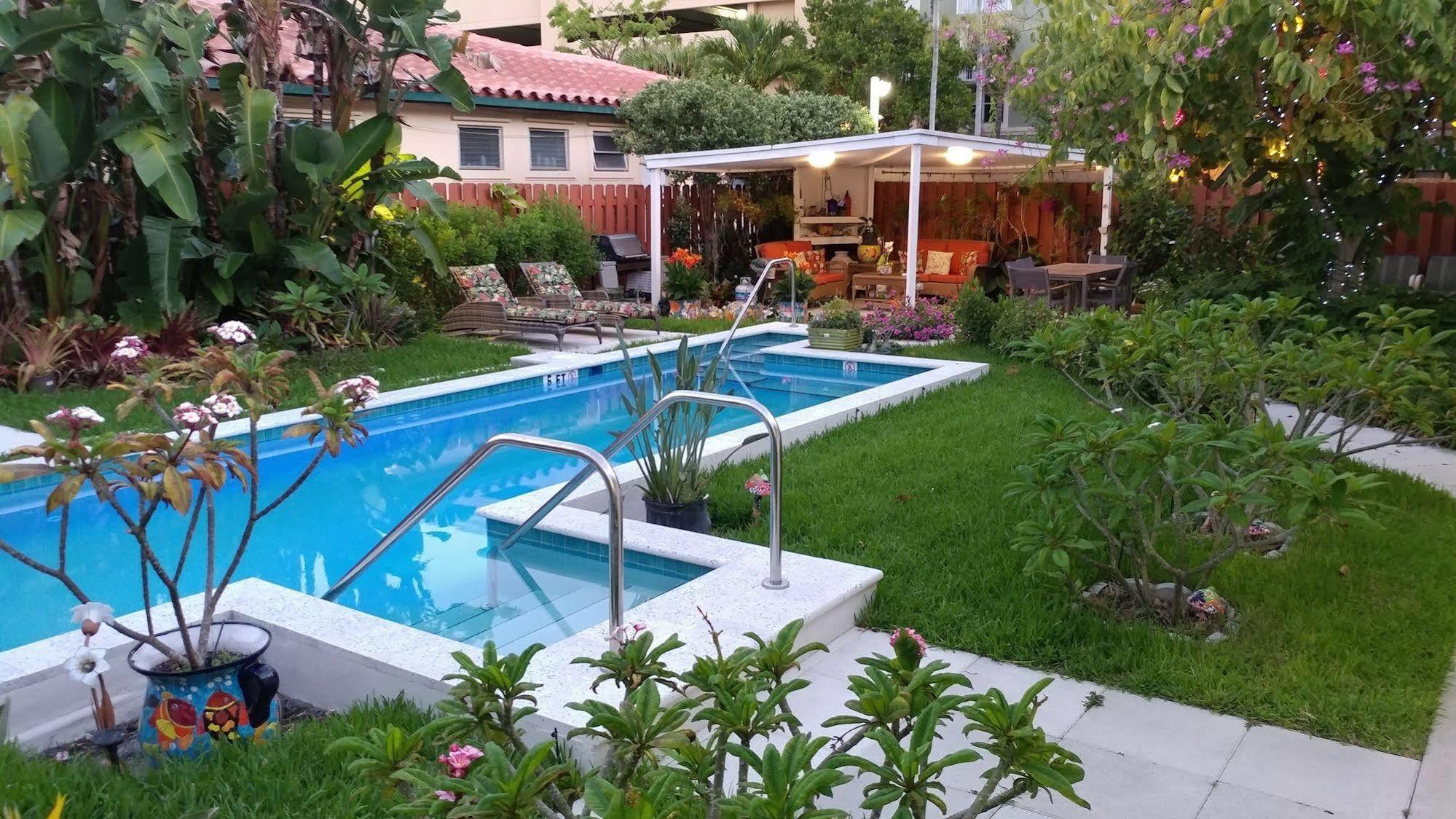 Downtown Boutique (adults Only) 3*