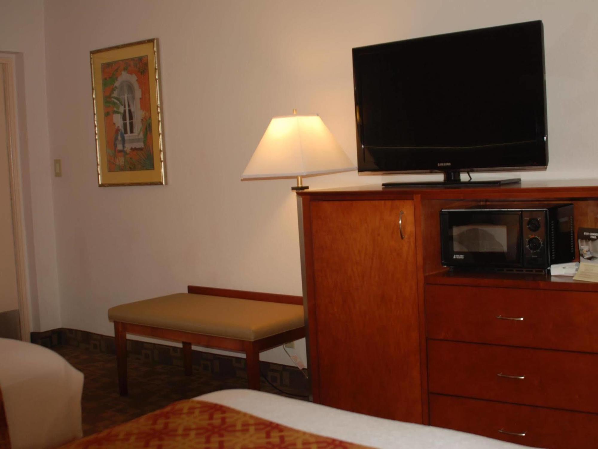 Hotel Oasis Boca Raton