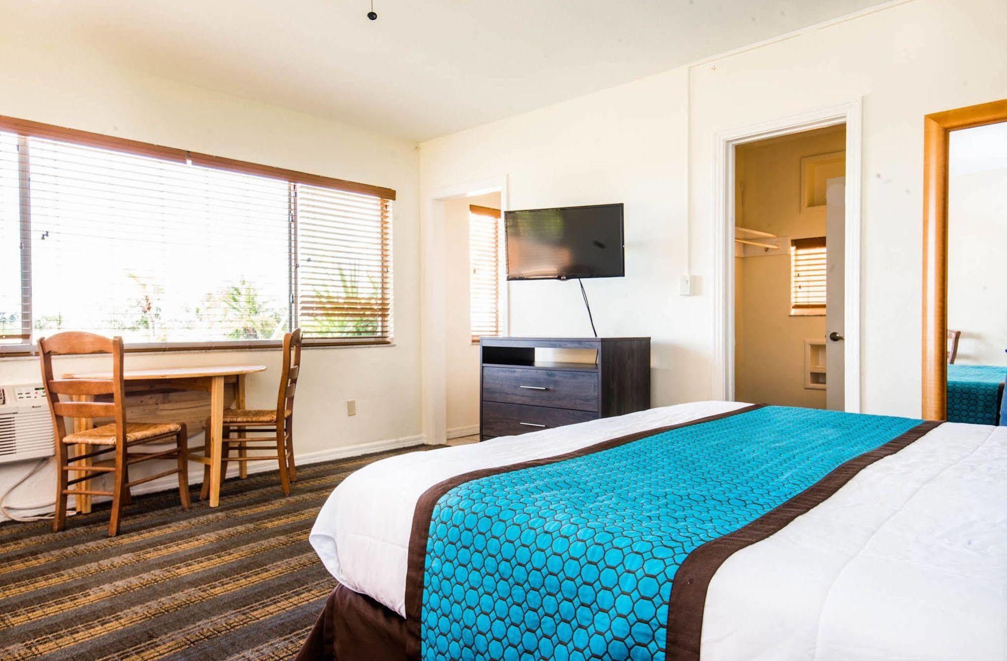 Ocean Club Motel