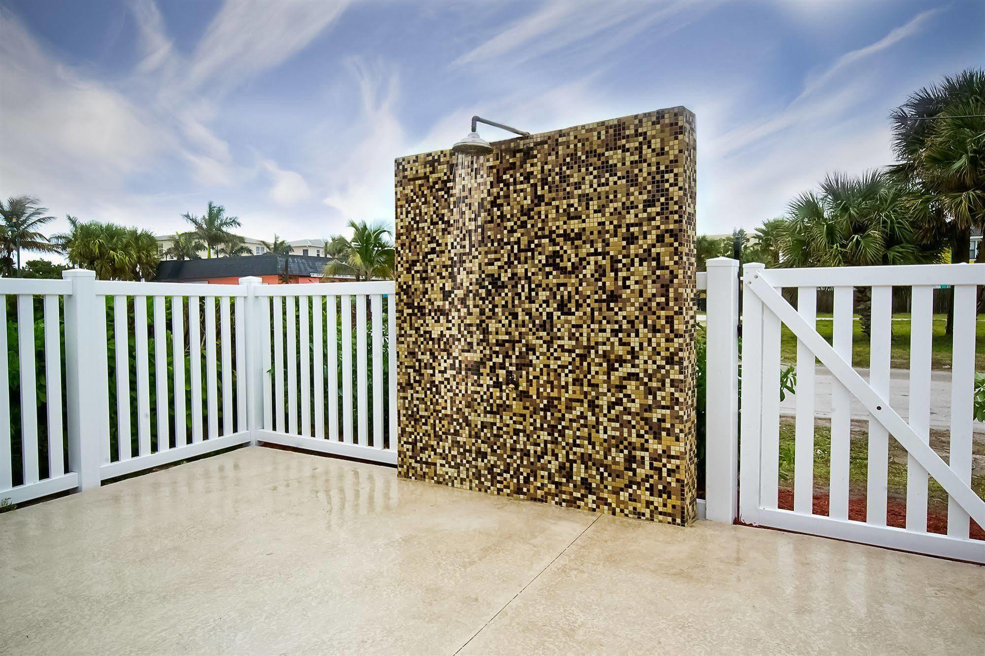 Hotel Royal Hutchinson Island