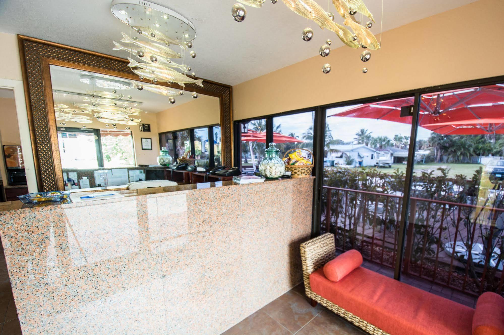 Royal Hutchinson Island Hotel 3*