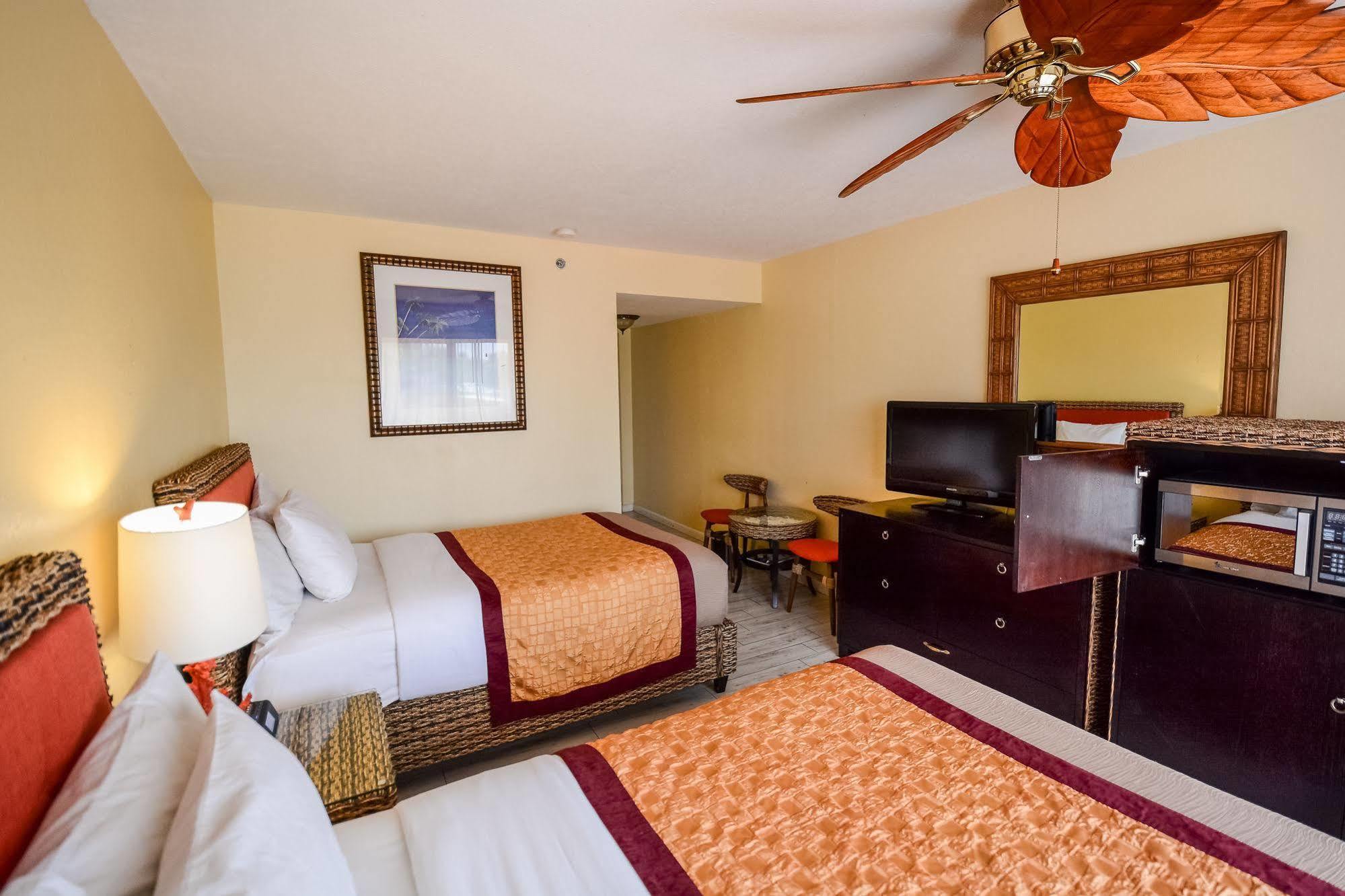 Royal Hutchinson Island Hotel