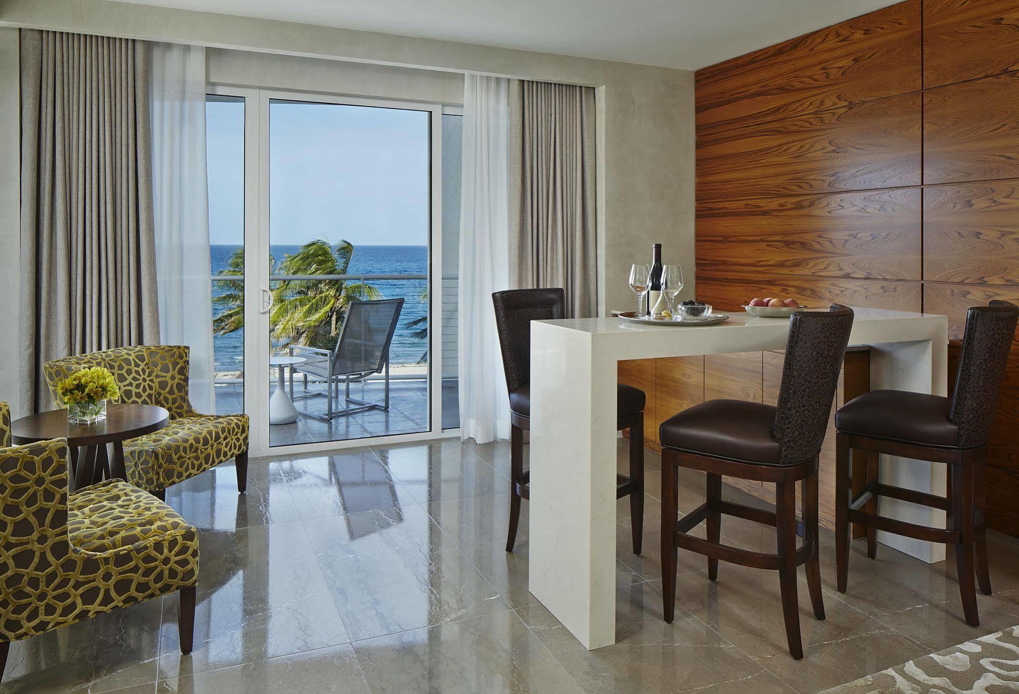 Hotel Royal Blues