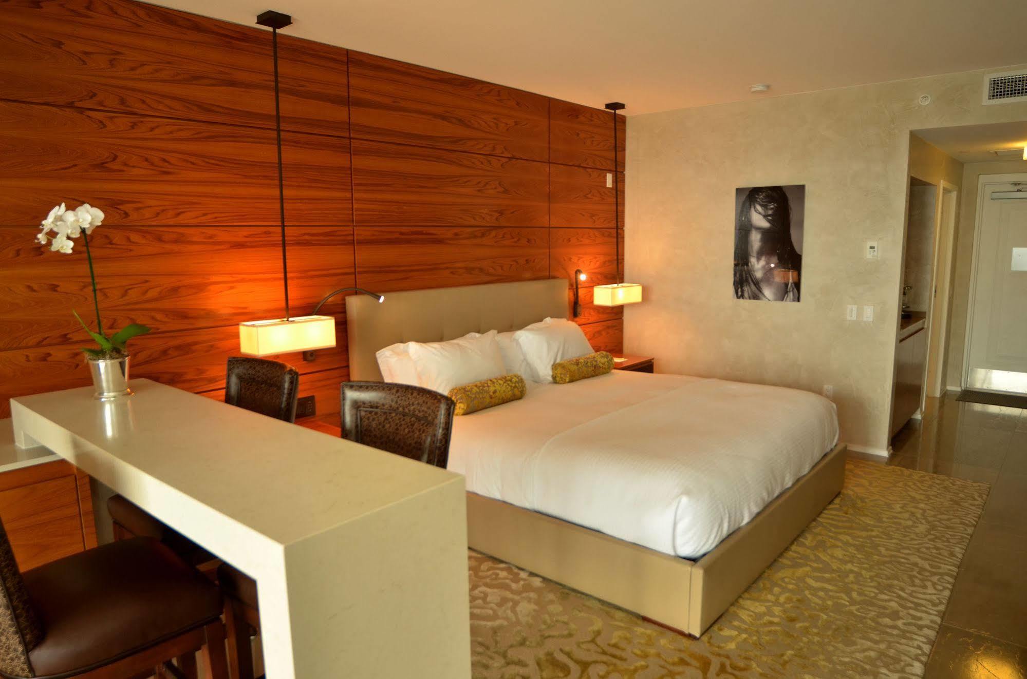 Hotel Royal Blues