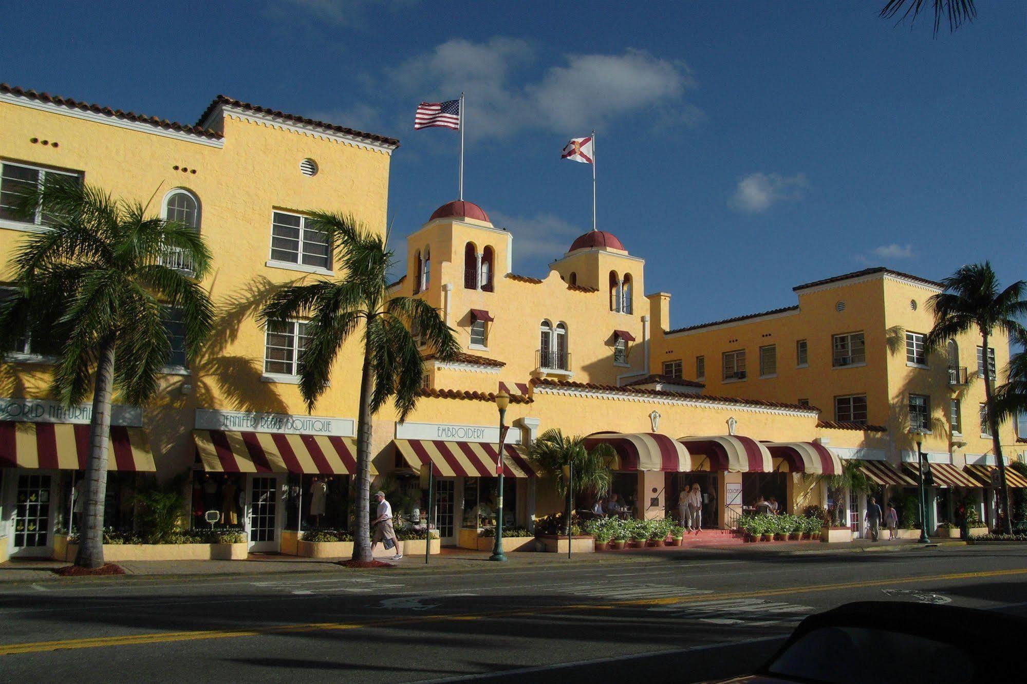 Hotel Colony & Club 3*