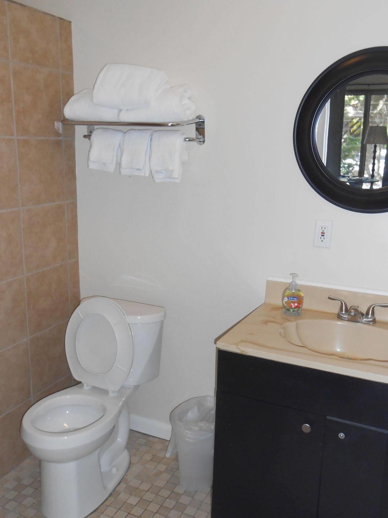Parrot Nest Inn Sanibel