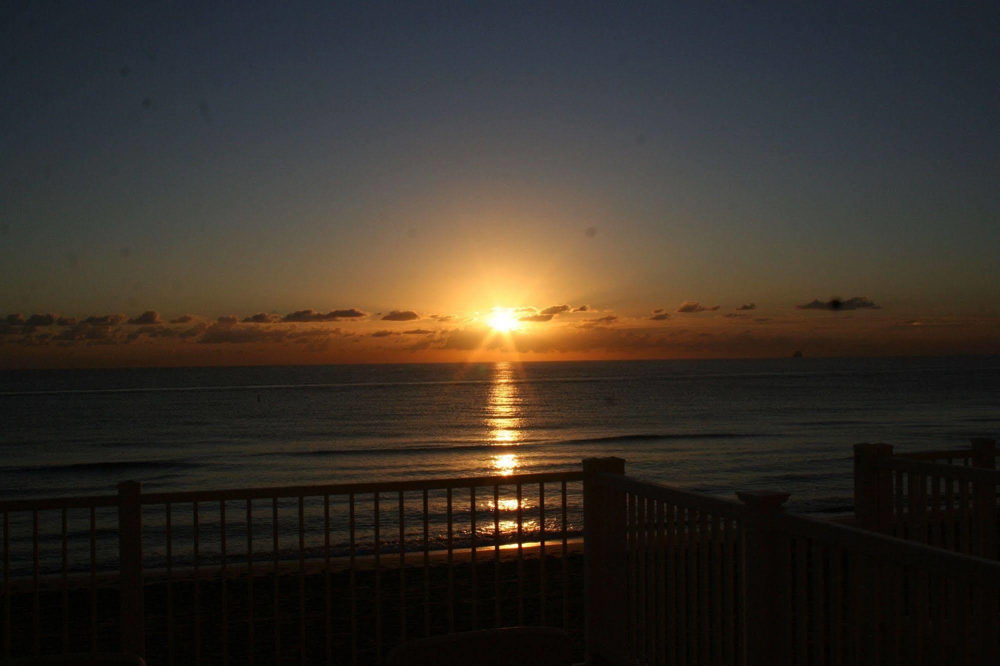 Sun Tower & On The 3* Fort Lauderdale