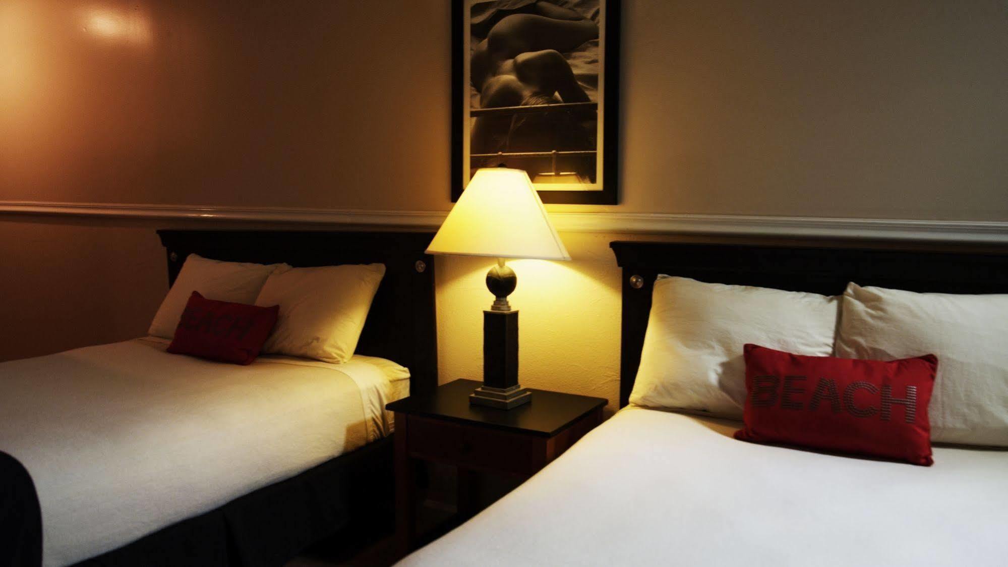 Hotel Rooftop - Clothing Optional - Adult Only 2*