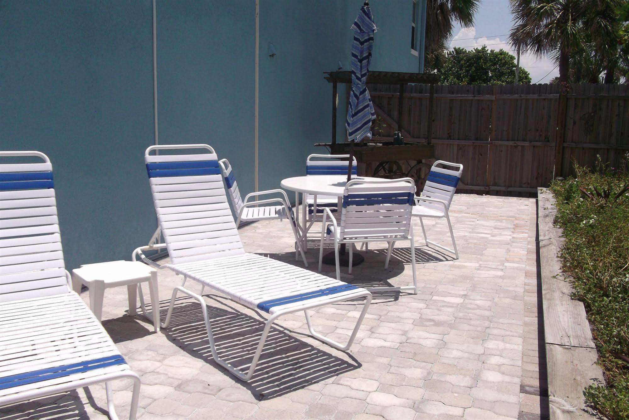 Nautical Watch 3* Belleair Beach
