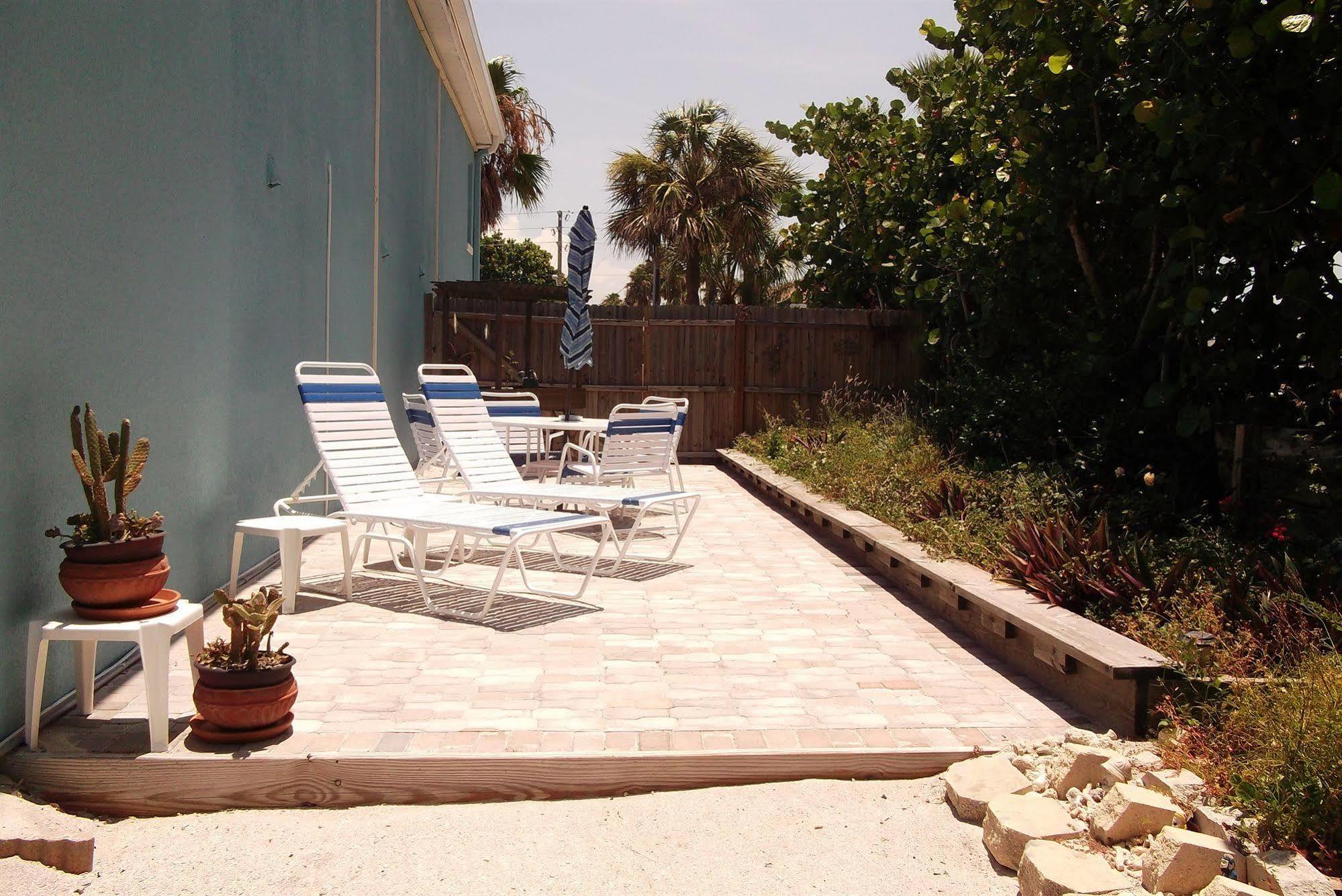 Nautical Watch Aparthotel Belleair Beach