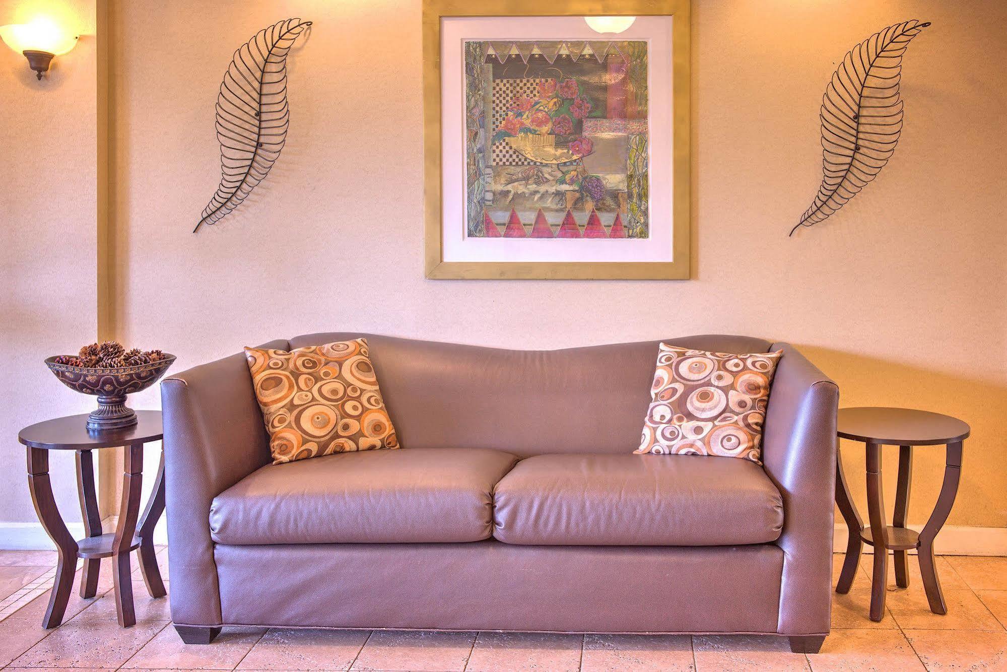 Comfort - Area Inn