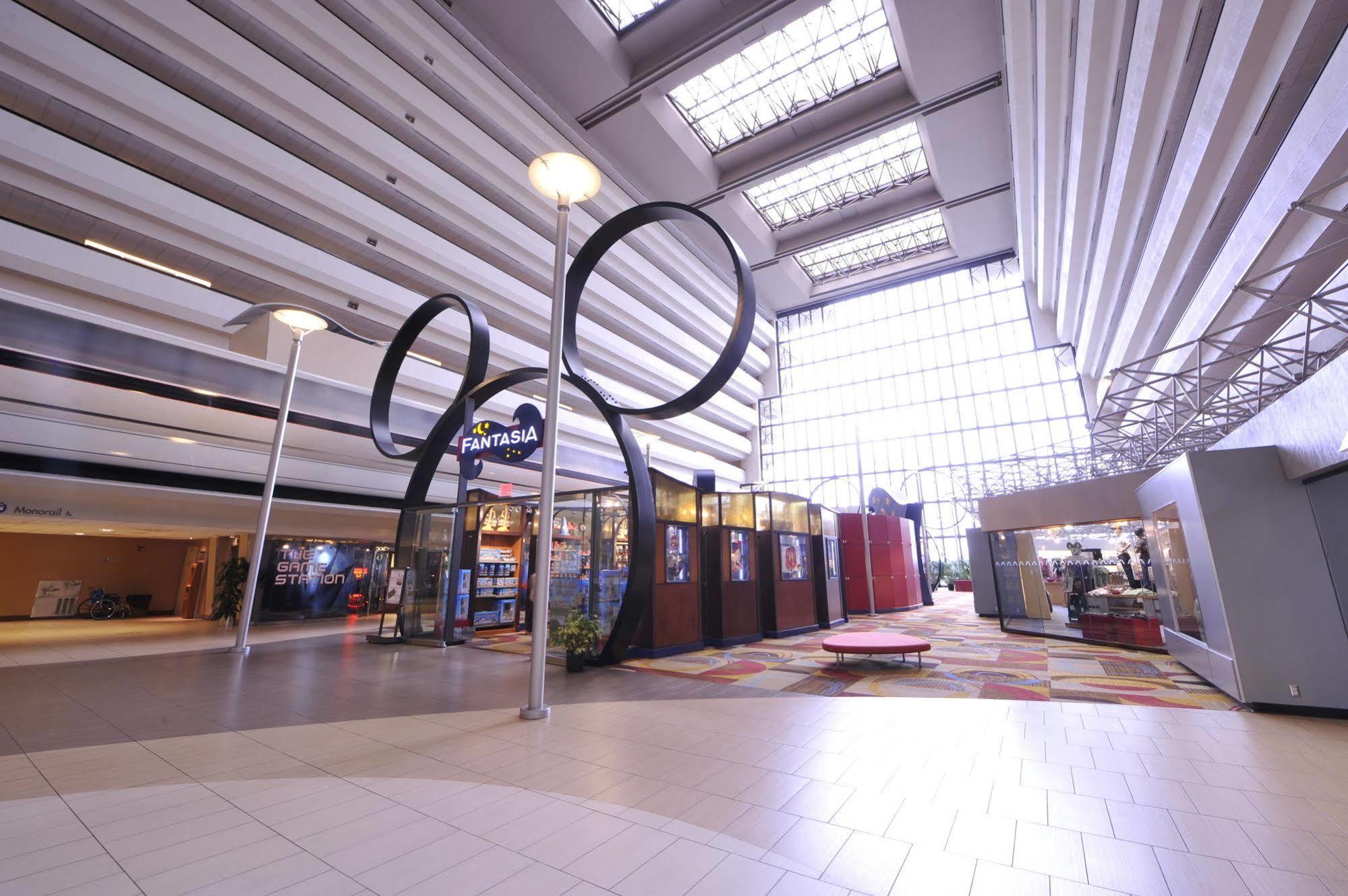 Disney's Contemporary Hotel 4*