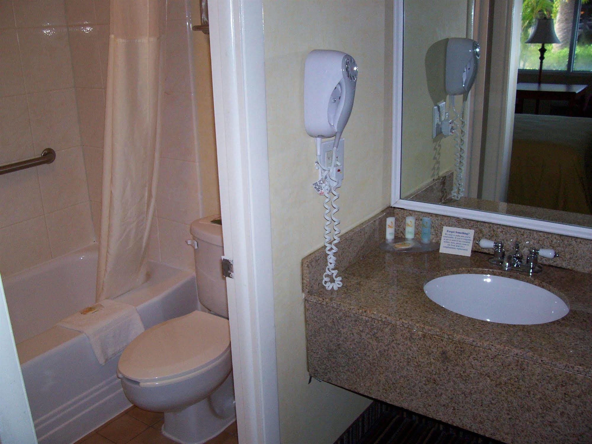 Quality Miami South 2* Kendall