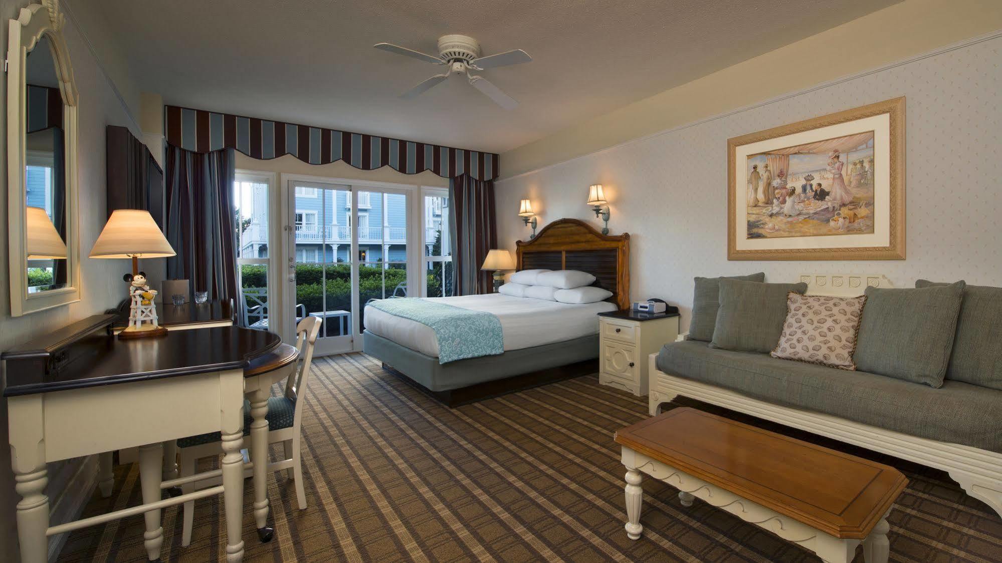 Hotel Disney's Club 4*