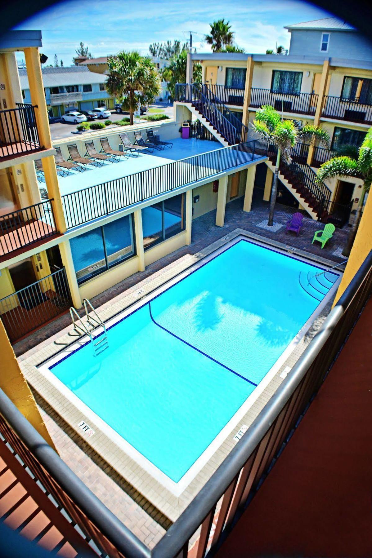Hotel Anna Maria Island Dream 3*