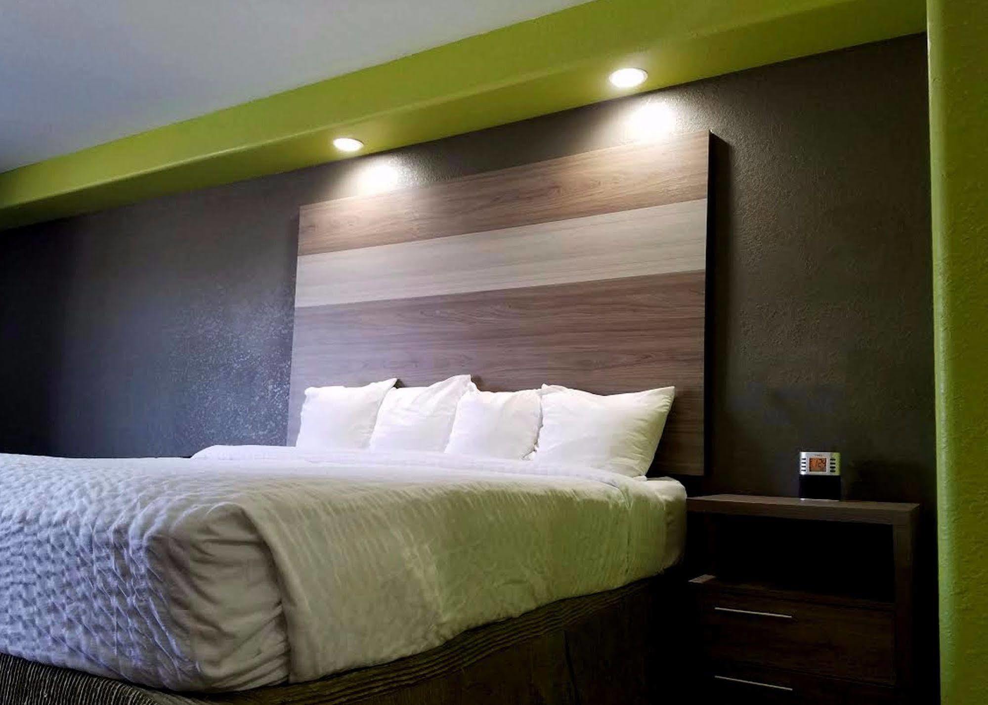 Motel Seabreeze - Walton 2*