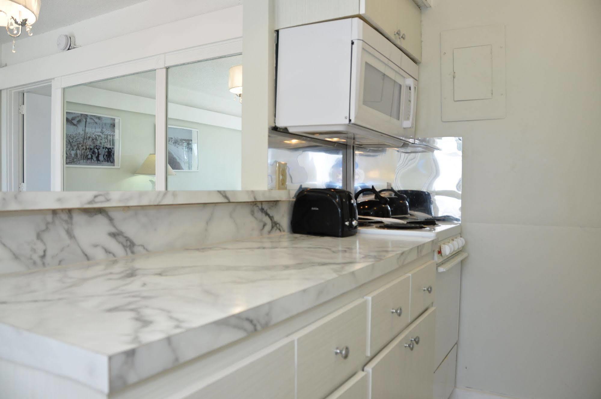 Coral Tides Inn Pompano Beach