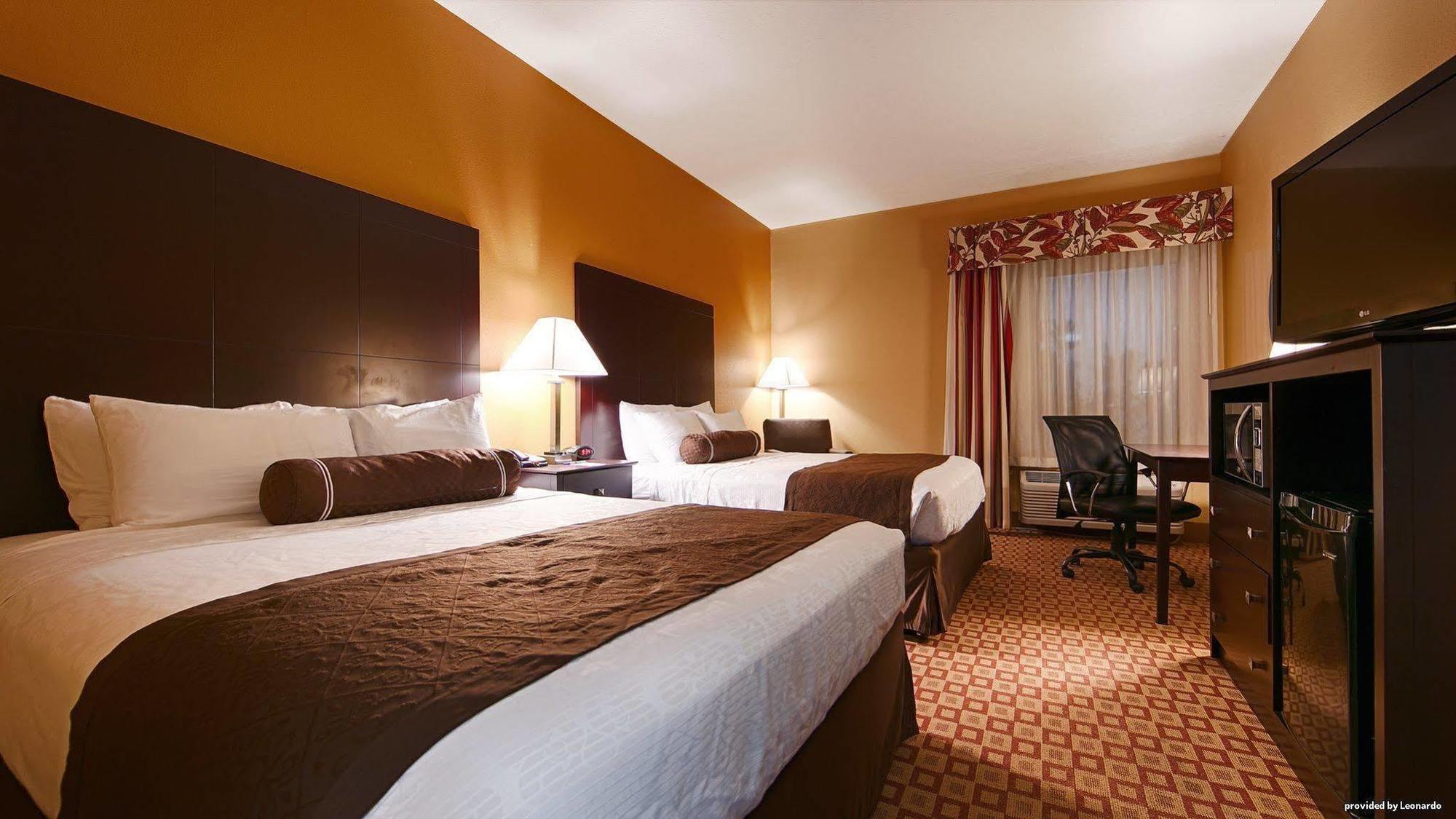 Hotel Western & 3*