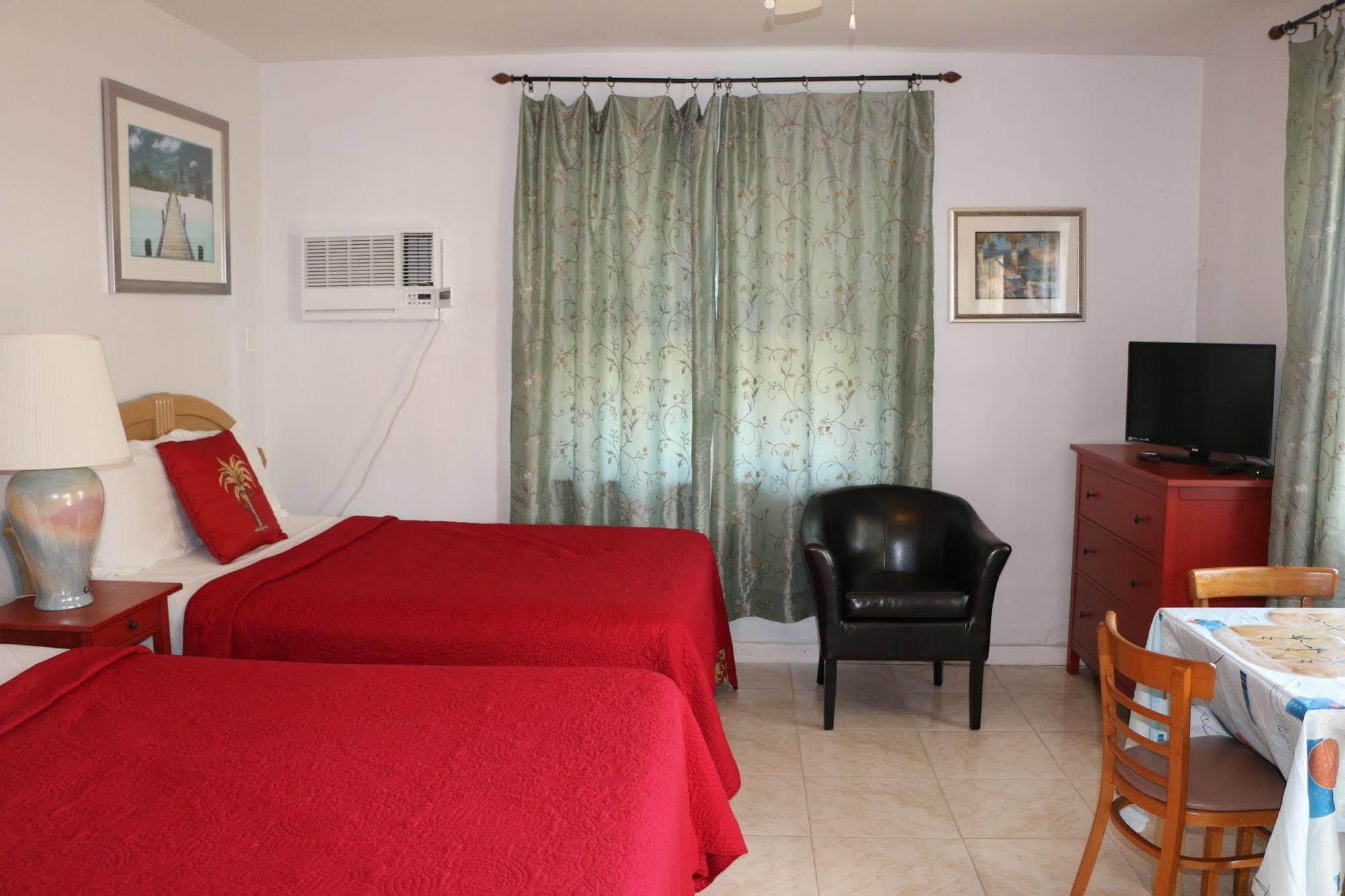 Breakaway Motel Lauderdale-by-the-Sea