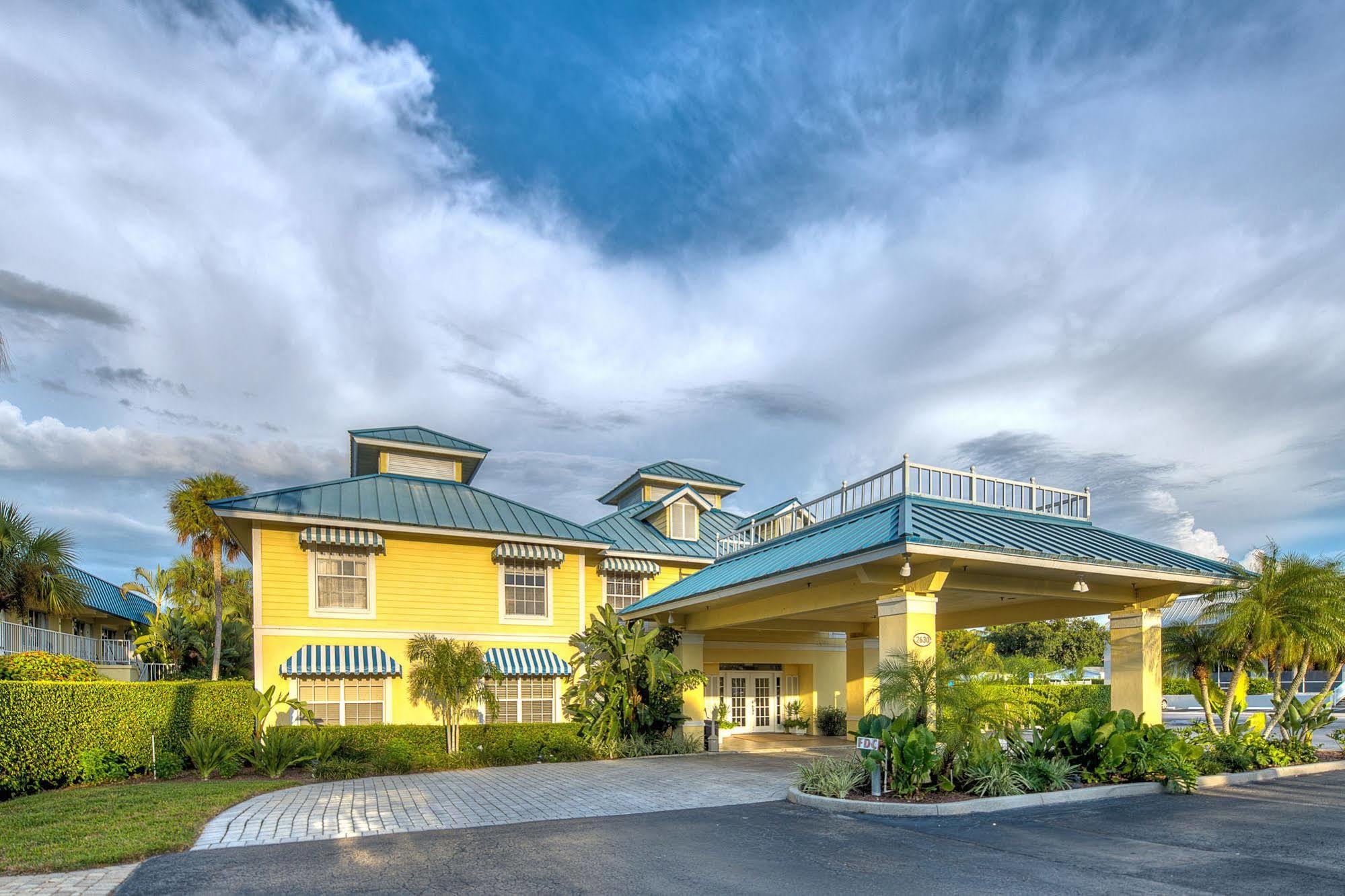Garden Hotel Naples