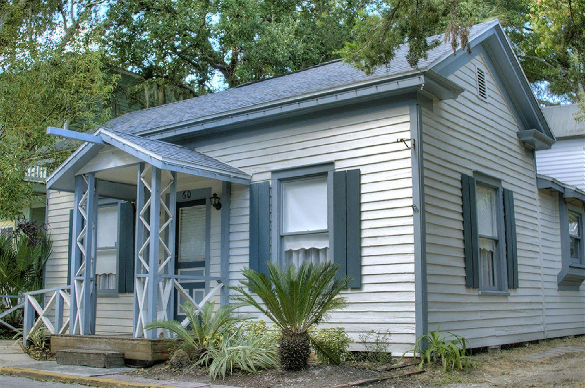 Carriage Way Adults Only - 21 Years Old And Up Bed & Breakfast
