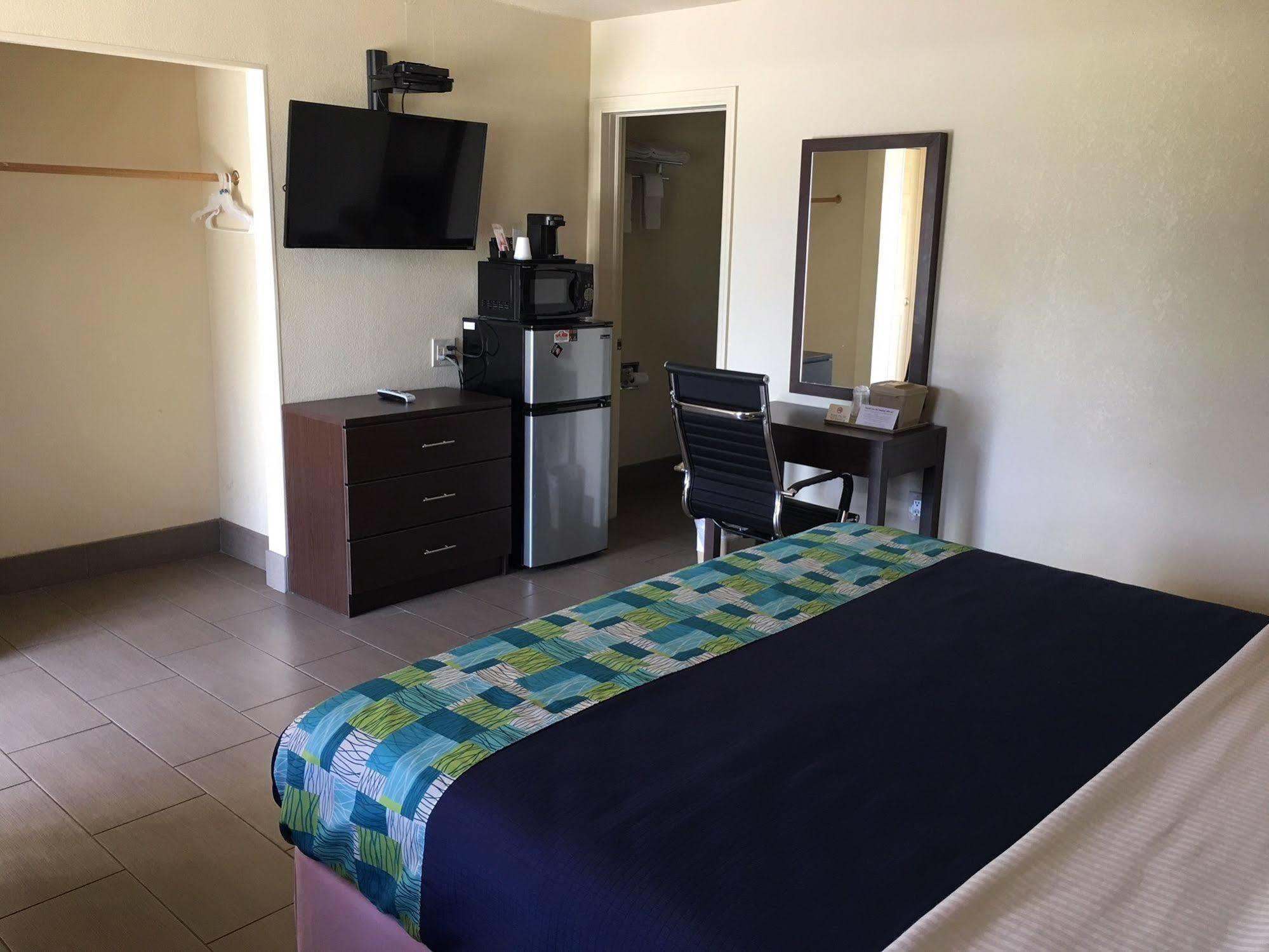 American 2* Punta Gorda