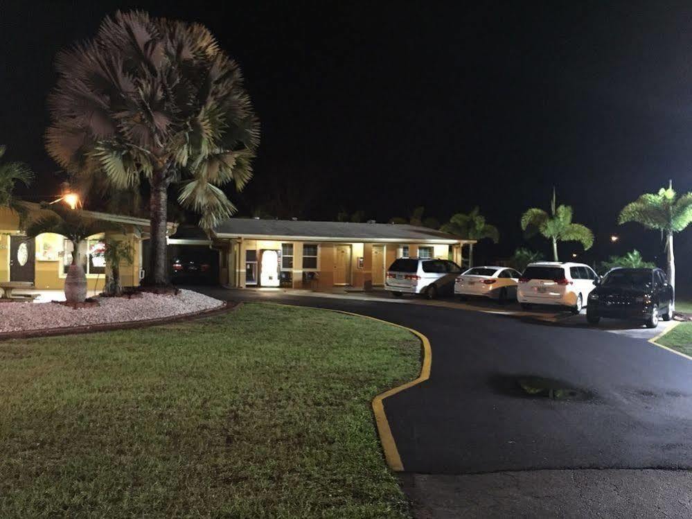 American Motel Punta Gorda